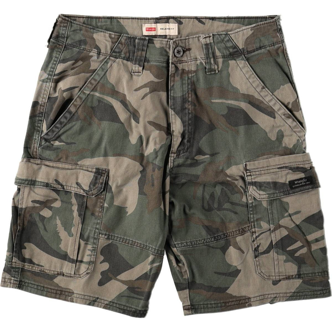 Wrangler Relaxed Fit Camouflage Pattern Woodland Camo Cargo Shorts (Men's W31 equivalent) cotton Khaki type Vintage Second Hand