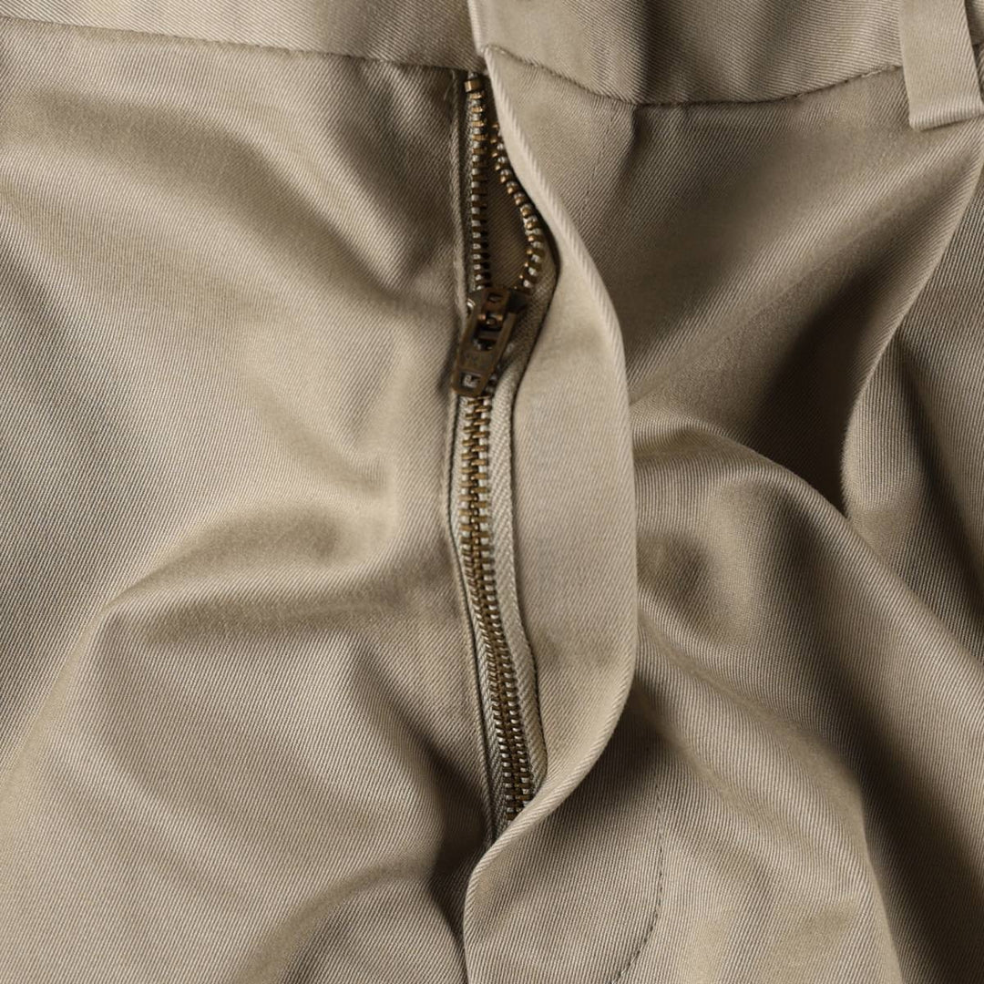 Brooks Brothers 346 Two-Pleat Cotton Shorts, Men's Size W36 (approx.) cotton Beige type Vintage Second Hand