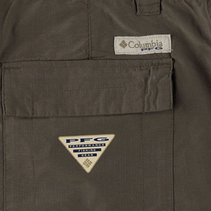 Columbia PFG OMNI-SHADE Ripstop Nylon Shorts (Men's W36 equivalent) cotton Khaki type Vintage Second Hand