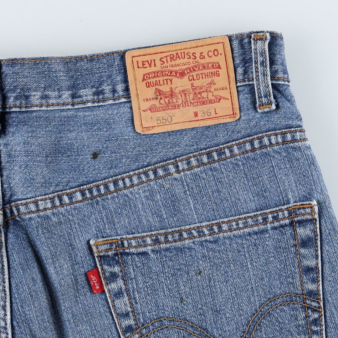 2000'S Levi's 550 Relaxed Fit Denim Shorts/Jorts Men's Size W37 cotton blue type Vintage Second Hand