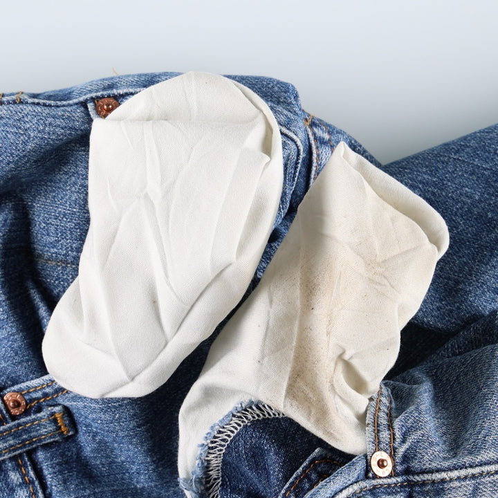 2000'S Levi's 550 Relaxed Fit Denim Shorts/Jorts Men's Size W37 cotton blue type Vintage Second Hand