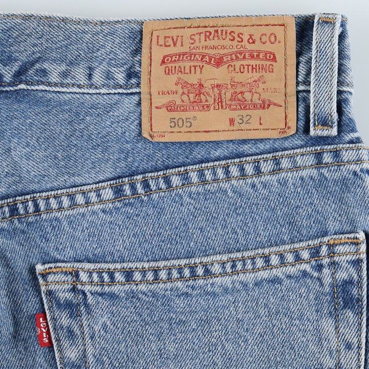 2000'S Levi's 505 Regular Fit Denim Shorts (Men's size W32 equivalent) cotton blue type Vintage Second Hand