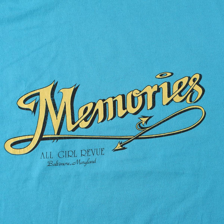 ~90'S Screen Stars Memories All Girl Revue Pin-up Girl Print T-Shirt, Made in USA, Men's XL equivalent. cotton turquoise blue Vintage Second Hand