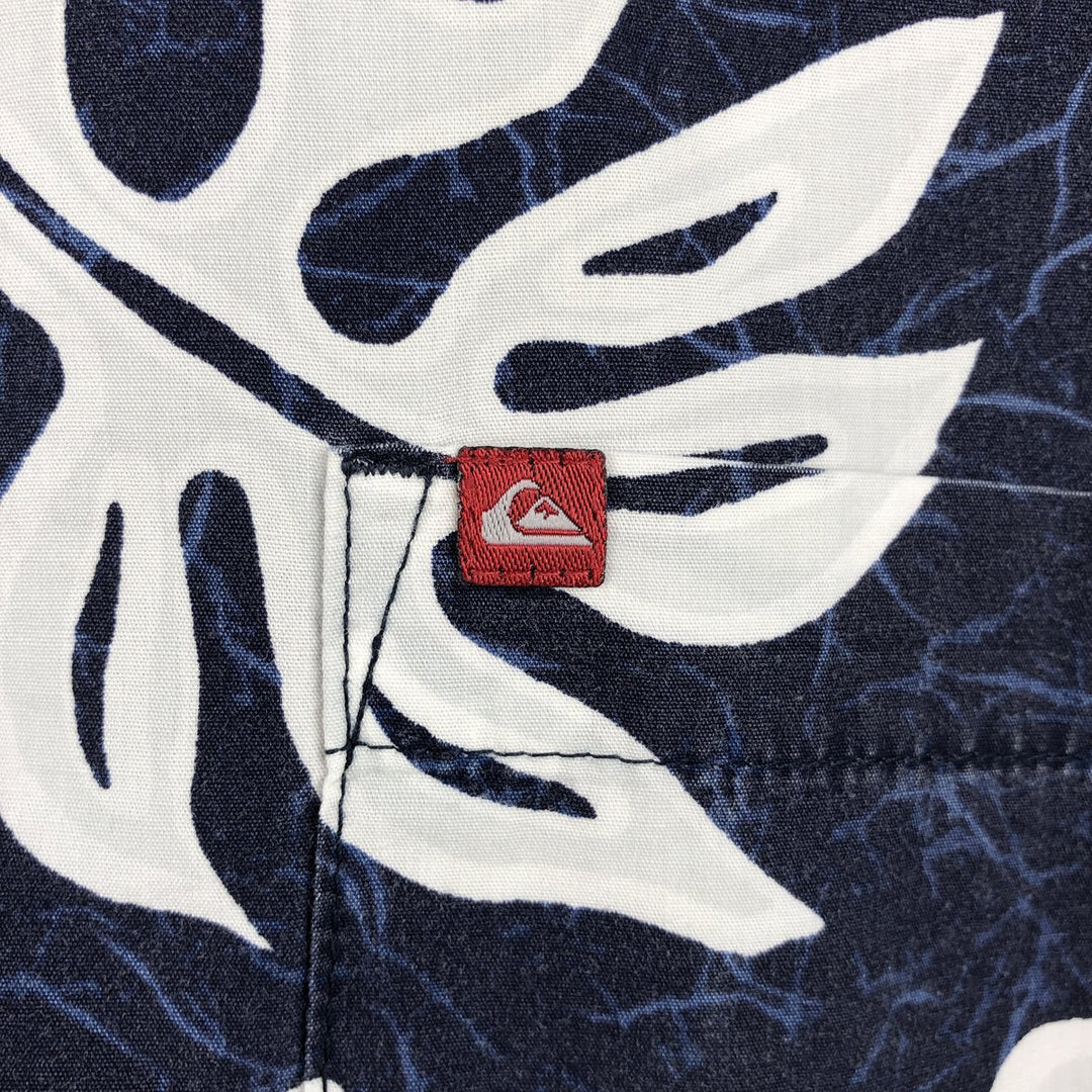 QUIKSILVER All-over Hibiscus Pattern Open Collar Hawaiian Aloha Shirt Box Shirt Men's XL Equivalent unclear navy blue type Vintage Second Hand