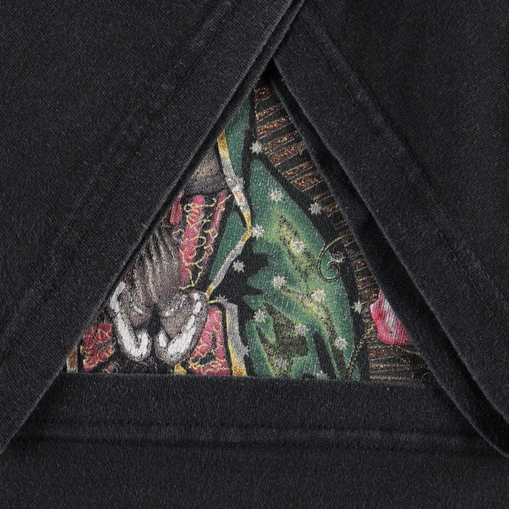 Our Lady of Guadalupe print T-shirt, women's size L (approx.) unclear black type Vintage Second Hand