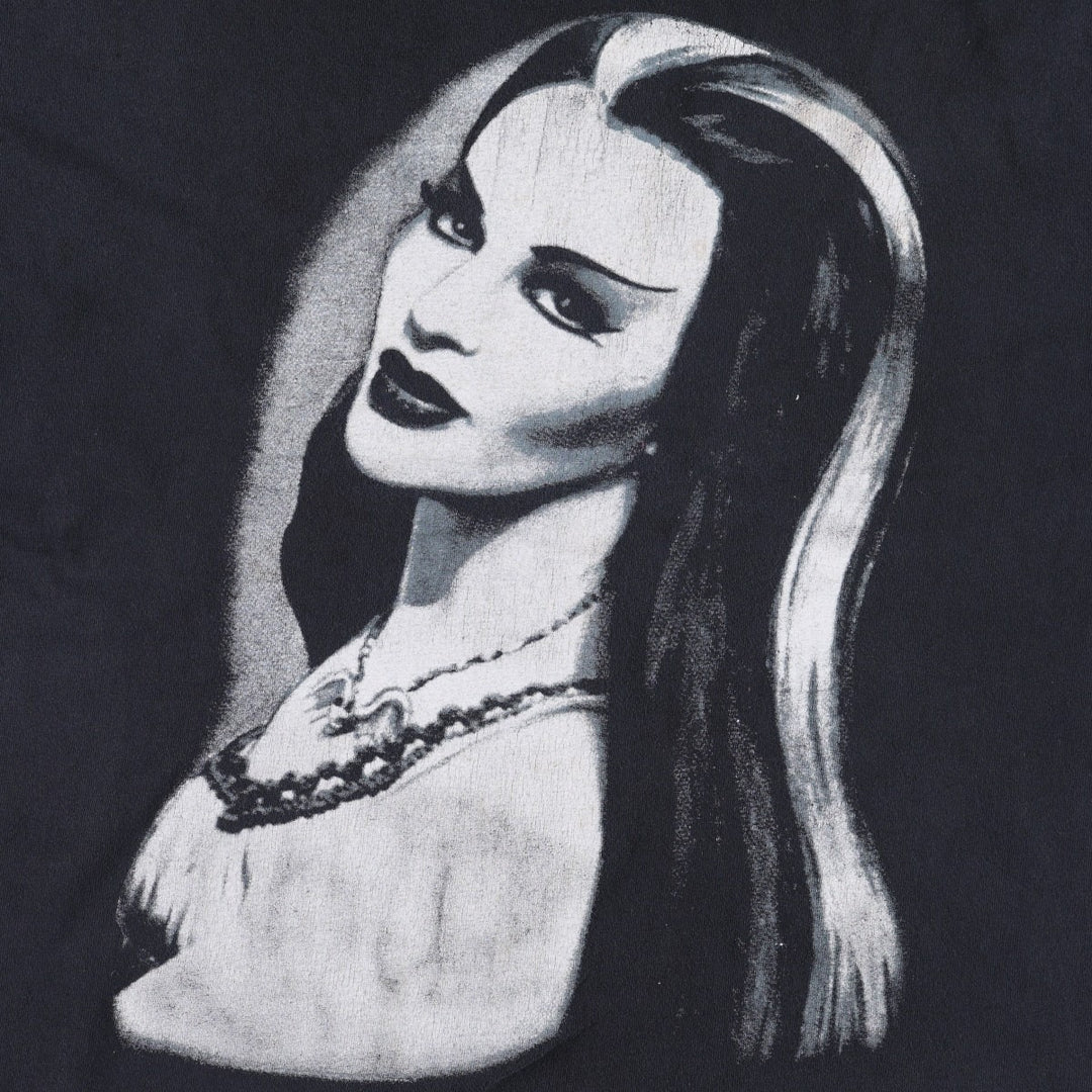 The Munsters (Lily Munster) TV Drama/Movie Movie T-Shirt, Men's Size L cotton black type Vintage Second Hand