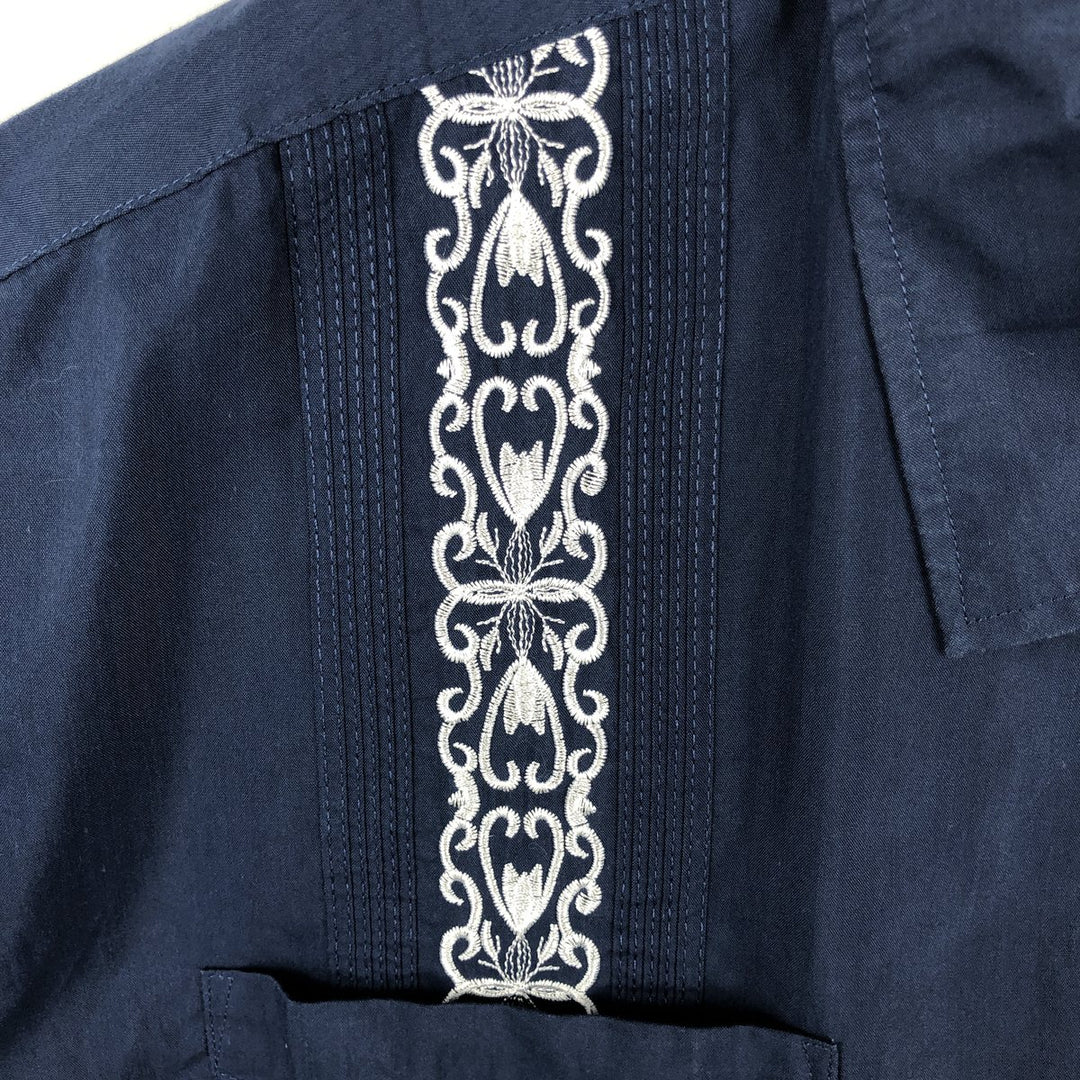 Short-sleeved Mexican shirt, Cuban shirt, boxy shirt, men's size XXL equivalent. polyester Navy blue Vintage Second Hand
