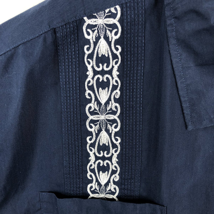Short-sleeved Mexican shirt, Cuban shirt, boxy shirt, men's size XXL equivalent. polyester Navy blue Vintage Second Hand