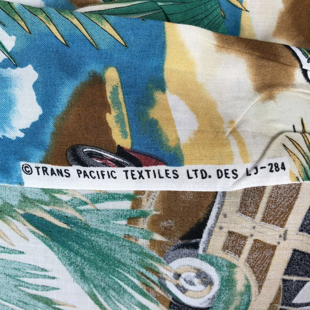 Diamond Head Sportswear All-over print open-collar Hawaiian Aloha shirt, boxy style, made in Hawaii, men's size L equivalent. unclear green type Vintage Second Hand