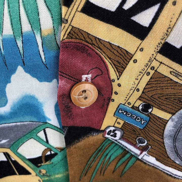 Diamond Head Sportswear All-over print open-collar Hawaiian Aloha shirt, boxy style, made in Hawaii, men's size L equivalent. unclear green type Vintage Second Hand