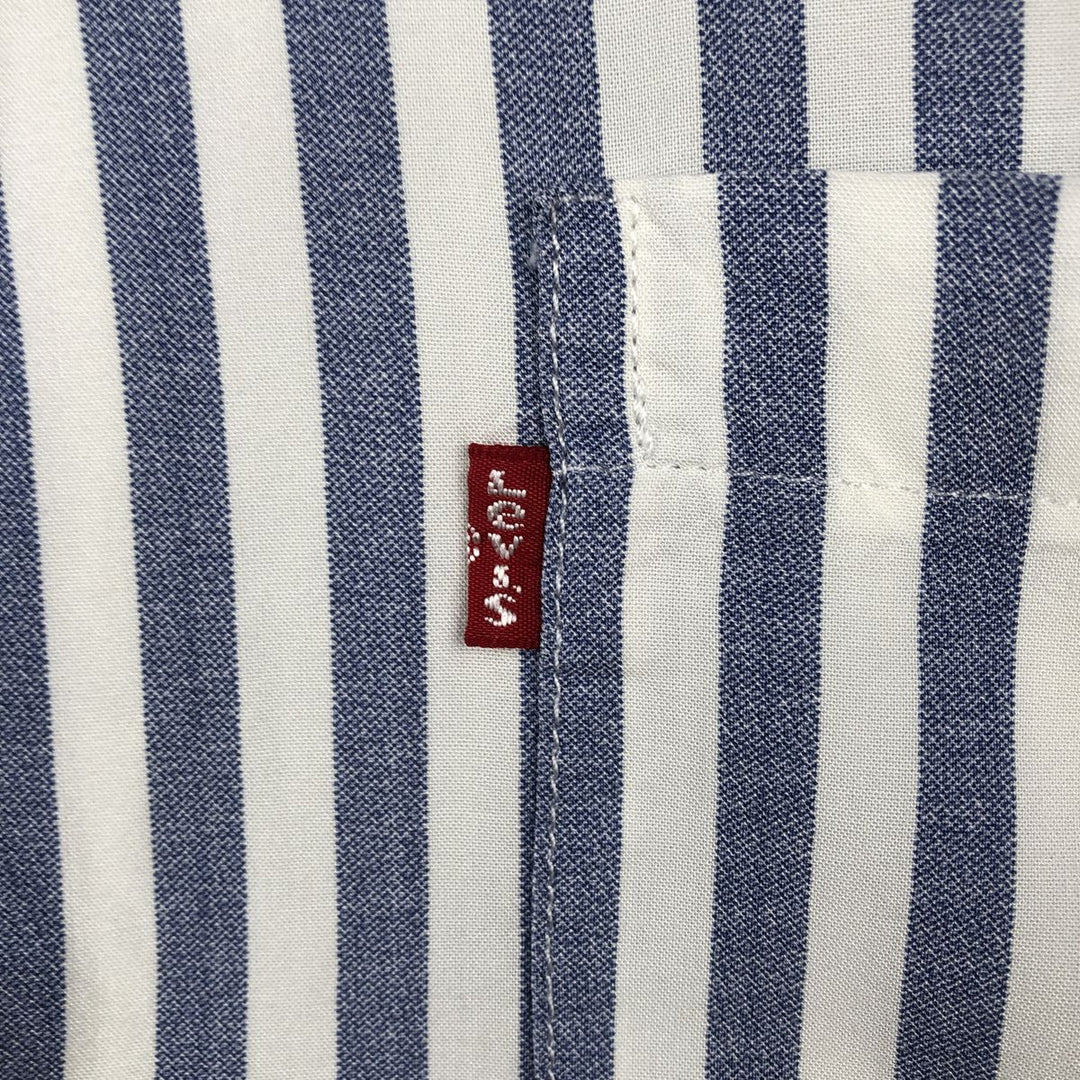 Levi's RELAXED Stripe Pattern Short-Sleeve Open Collar Viscose Shirt, Boxy Fit, Men's Size L (approx.) Viscose navy blue type Vintage Second Hand