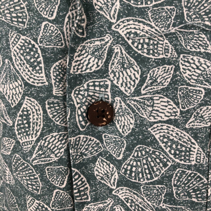 90s-00'S LL Bean Traditional Fit All-Over Print Short Sleeve Open Collar Cotton Box Shirt, Men's Size L cotton Khaki type sage green Vintage Second Hand