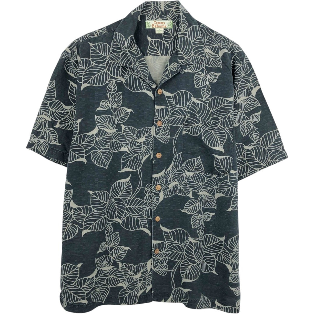 Tommy Bahama all-over floral print open-collar silk Hawaiian Aloha shirt, boxy style, men's size M. silk black type Vintage Second Hand