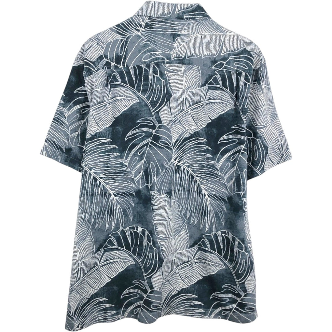 Tommy Bahama all-over leaf pattern silk Hawaiian Aloha shirt, boxy style, men's size L. silk gray type Vintage Second Hand