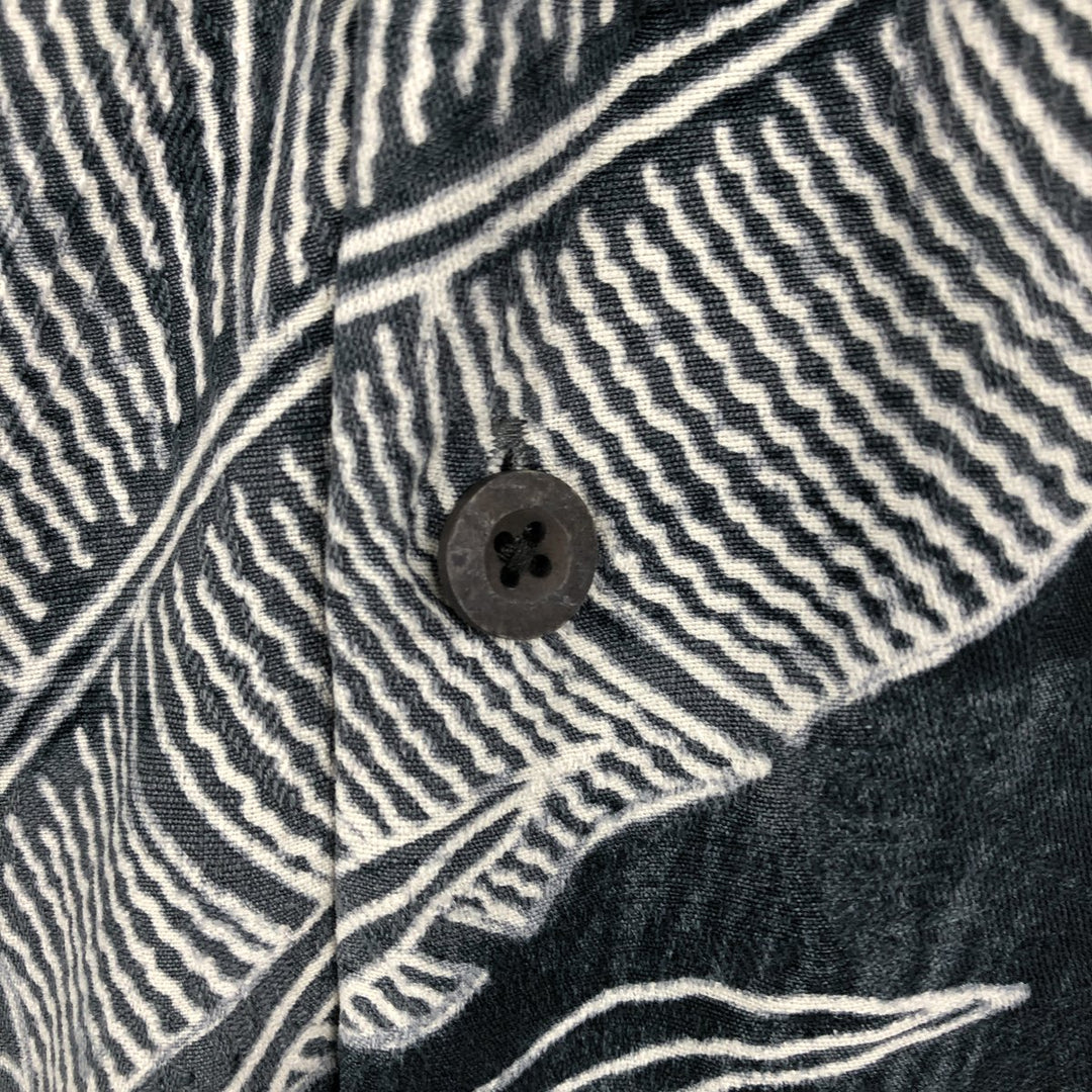 Tommy Bahama all-over leaf pattern silk Hawaiian Aloha shirt, boxy style, men's size L. silk gray type Vintage Second Hand