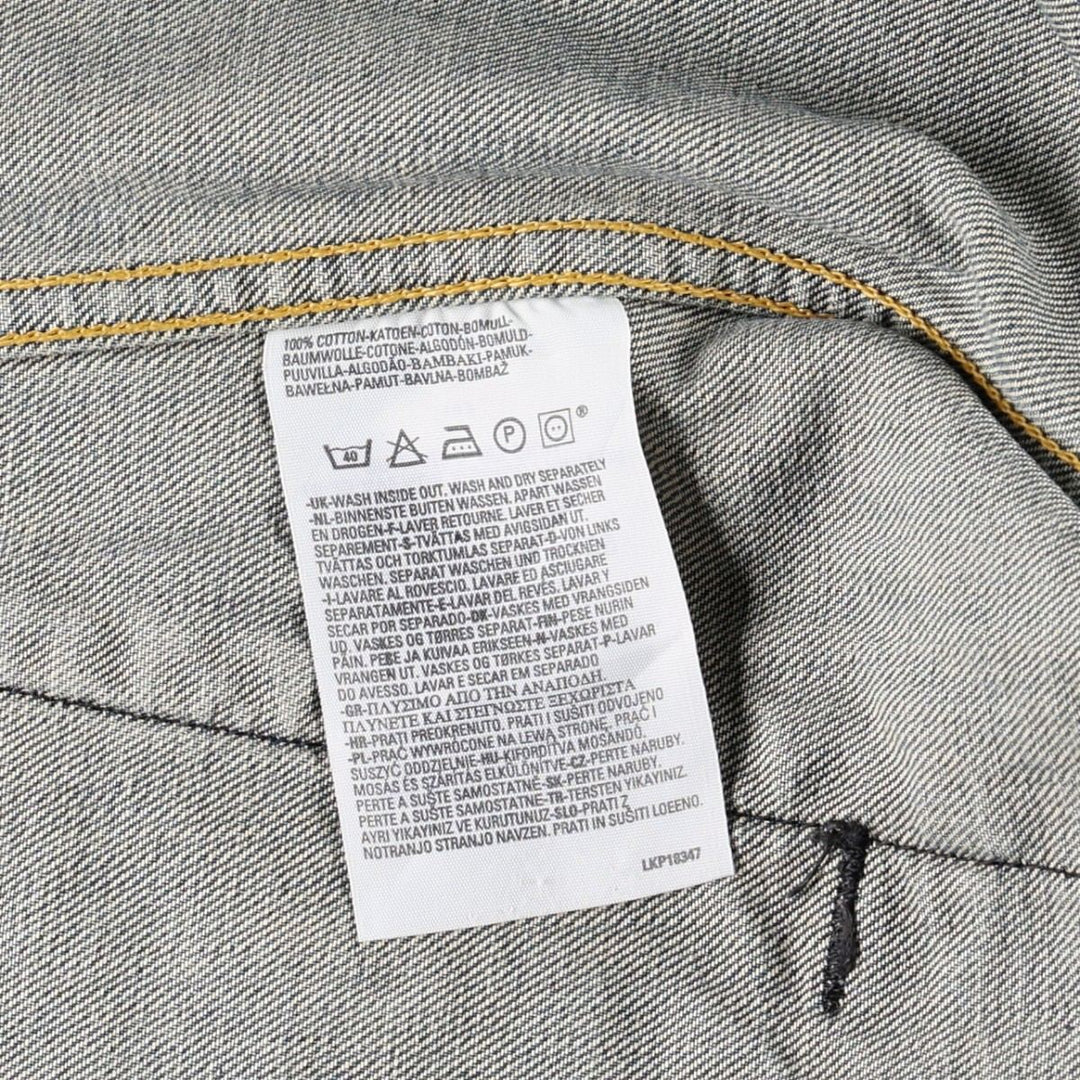 2000'S Levi's 70550-0439 Euro Model Denim Jacket, Men's Size Medium cotton blue type Vintage Second Hand