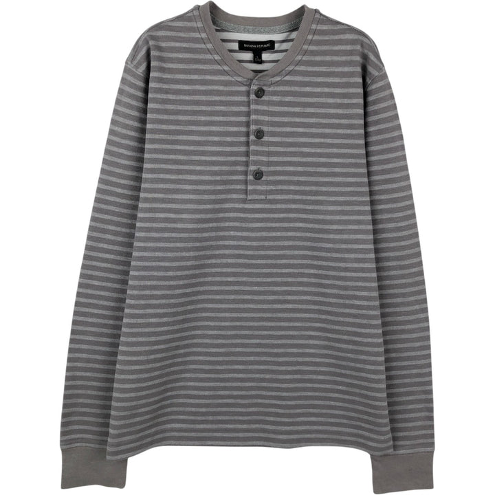 Banana Republic BANANA REPUBLIC Border Pattern Henley Neck Long T-Shirt (Men's Size L) cotton gray type Vintage Second Hand
