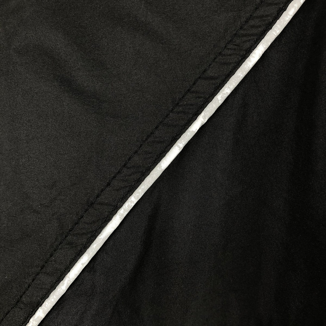UMBRO Windbreaker, Men's M size polyester black type Vintage Second Hand