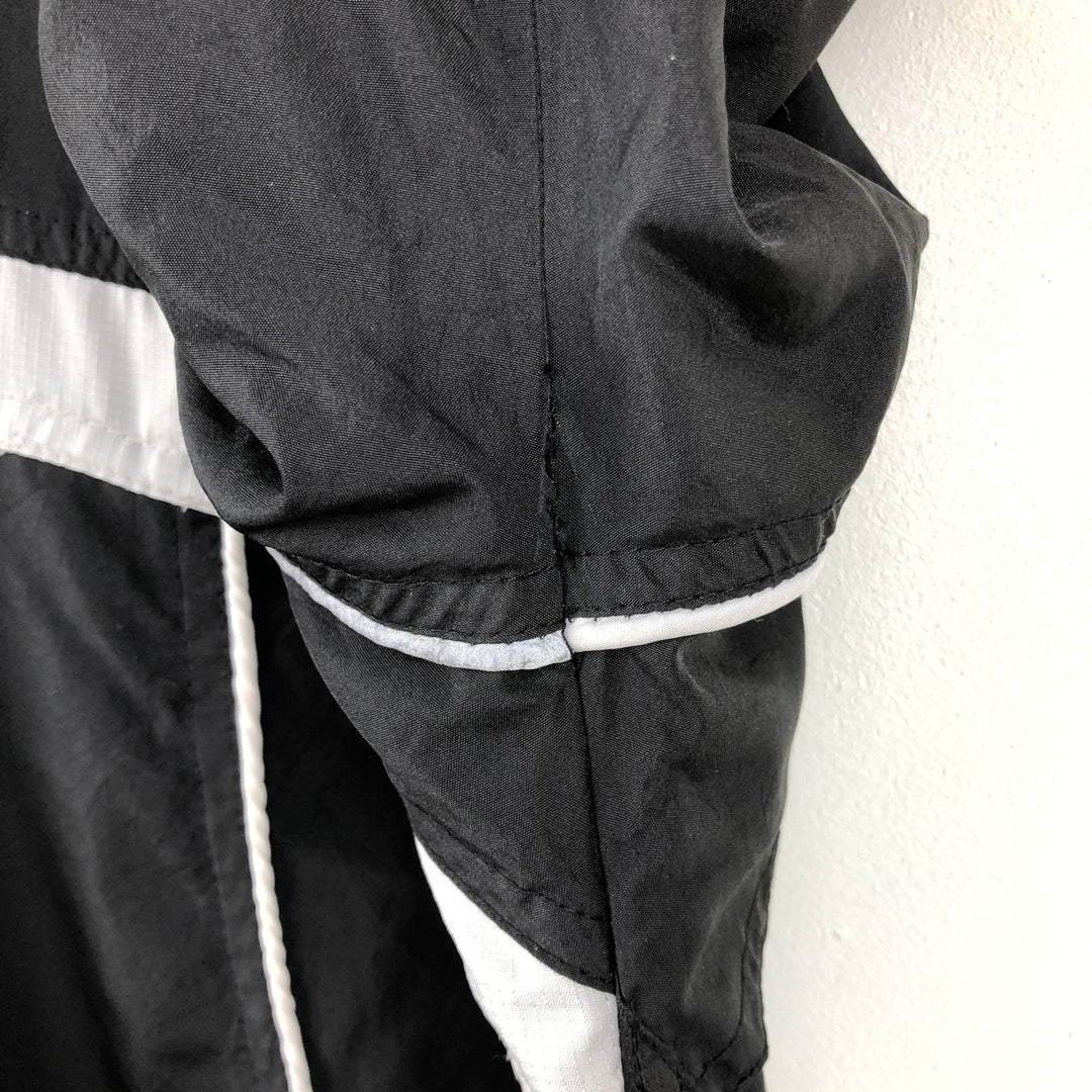 UMBRO Windbreaker, Men's M size polyester black type Vintage Second Hand
