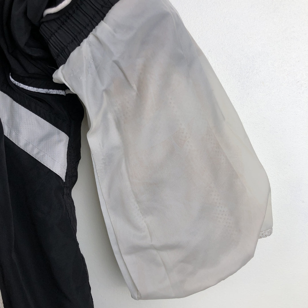 UMBRO Windbreaker, Men's M size polyester black type Vintage Second Hand