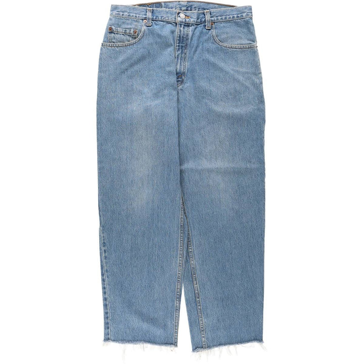 90'S Levi's 560 Loose Fit Tapered Leg Cut-off Tapered Denim Pants, Made in Canada, Men's W35 (approx.), Vintage cotton blue type Vintage Second Hand