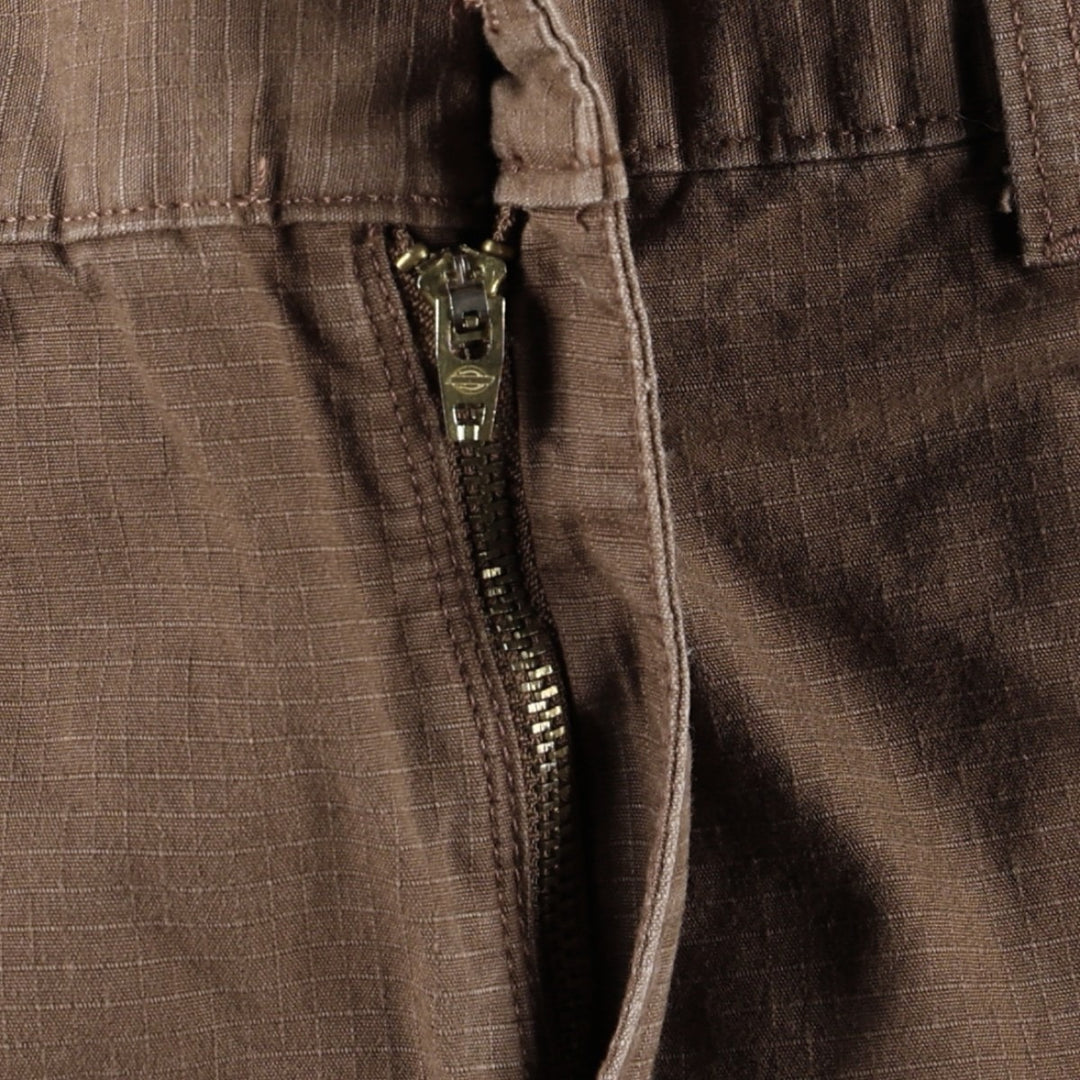 Dickies Relaxed Cargo Shorts, Men's Size W36 (approx.) cotton brown type Vintage Second Hand
