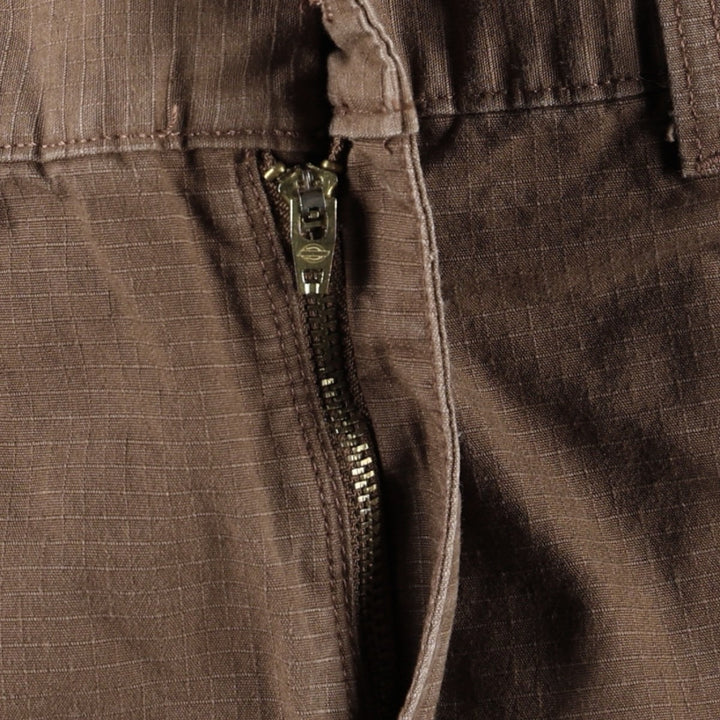 Dickies Relaxed Cargo Shorts, Men's Size W36 (approx.) cotton brown type Vintage Second Hand