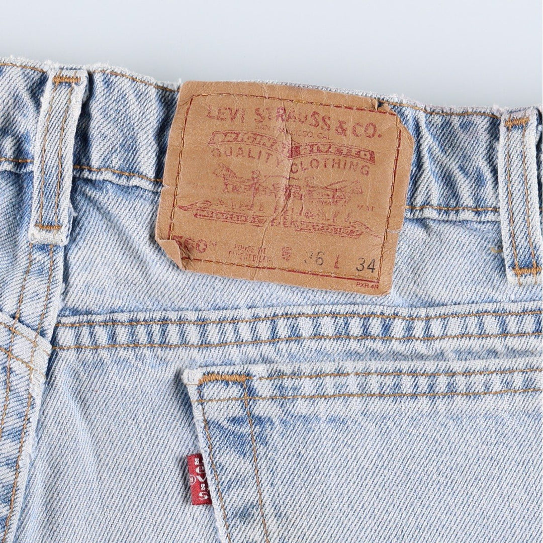 1990'S Levi's 560 Relaxed Fit Tapered Leg, Made in USA, Vintage cotton blue type Vintage Second Hand