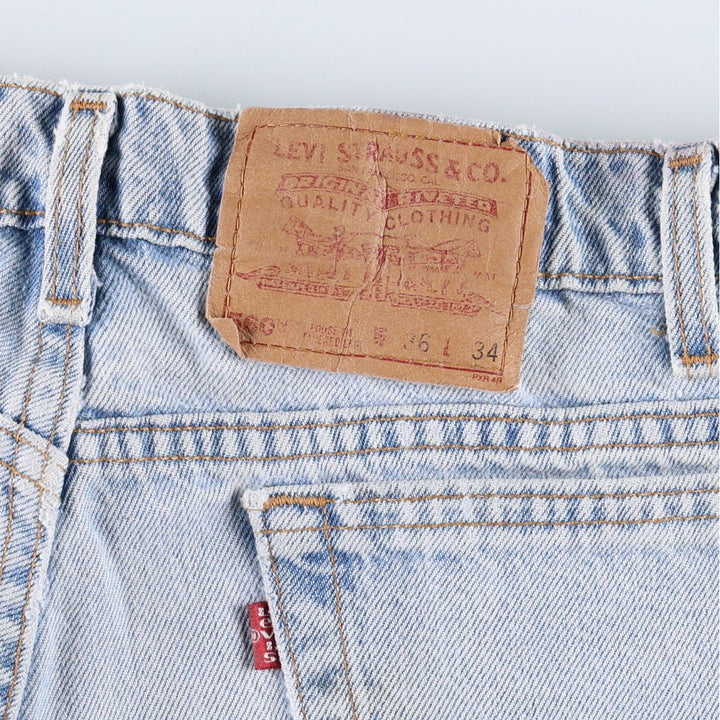 1990'S Levi's 560 Relaxed Fit Tapered Leg, Made in USA, Vintage cotton blue type Vintage Second Hand