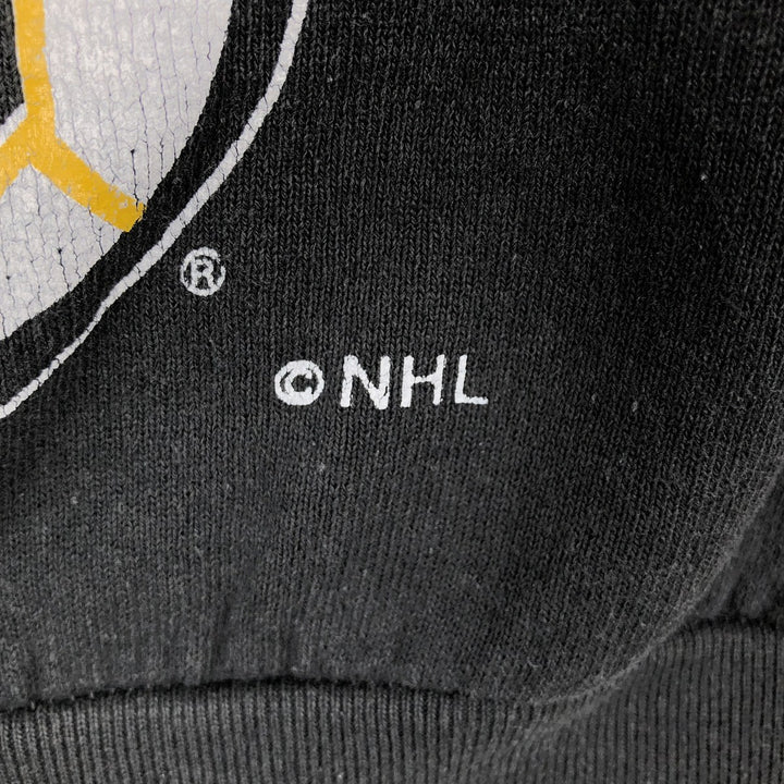 90'S Fruit of the Loom NHL Boston Bruins Print Sweatshirt, Made in Canada, Men's Size M (approx.) cotton black type Vintage Second Hand