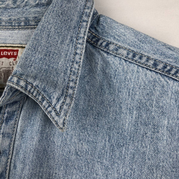 Levi's long-sleeved denim shirt, men's size M cotton Blue type light blue Vintage Second Hand