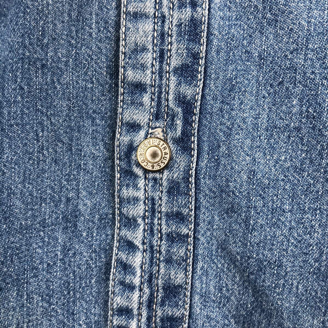 90'S Levi's Long-Sleeve Denim Shirt, Made in Indonesia, Men's Size L (Equivalent), Vintage cotton blue type Vintage Second Hand
