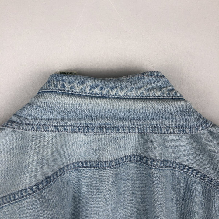 90'S Vintage Levi's Long Sleeve Denim Shirt, Men's Size Medium cotton Blue type light blue Vintage Second Hand