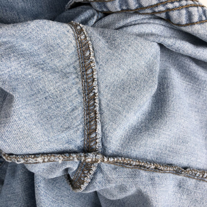 90s-00'S Levi's RED TAB JEANS Long-Sleeve Denim Shirt, Men's Size M (Equivalent), Vintage cotton Blue type light blue Vintage Second Hand