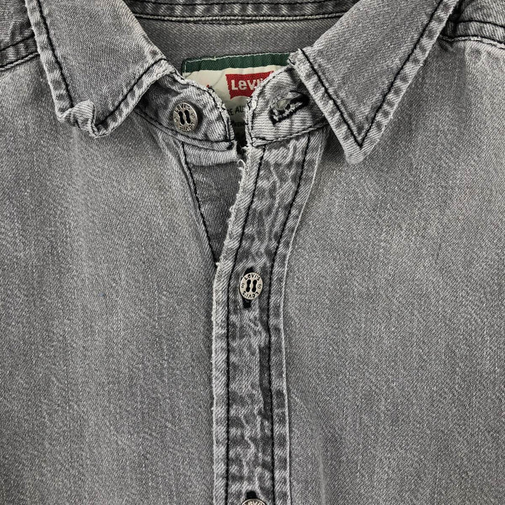 90'S Vintage Levi's Long Sleeve Denim Shirt, Men's Size Medium cotton gray type Vintage Second Hand