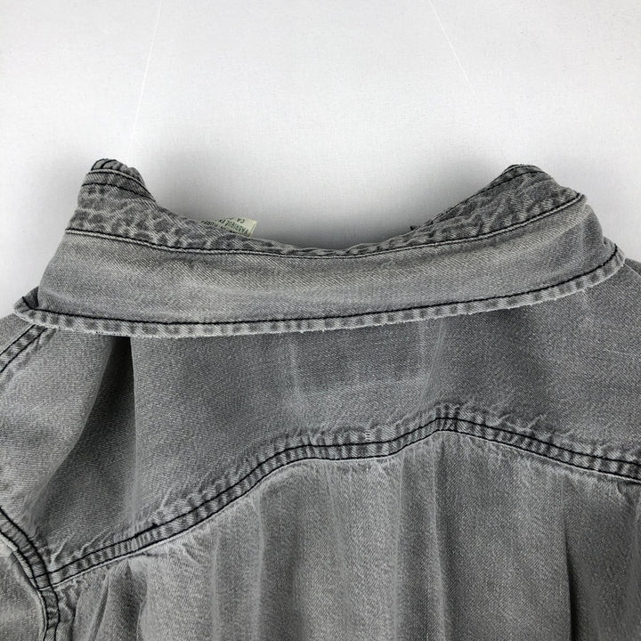 90'S Vintage Levi's Long Sleeve Denim Shirt, Men's Size Medium cotton gray type Vintage Second Hand