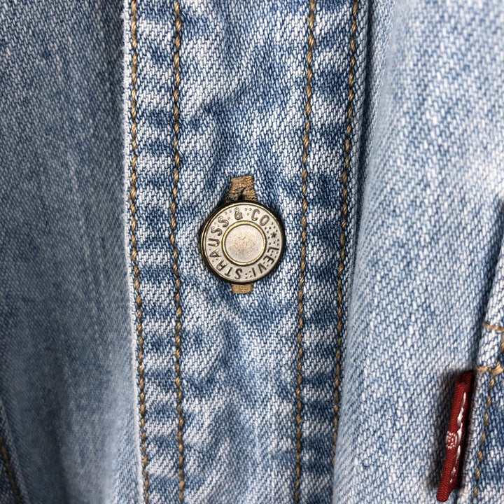 90s-00'S Levi's RED TAB Long-Sleeve Denim Shirt, Men's Size S (Equivalent), Vintage cotton Blue type light blue Vintage Second Hand
