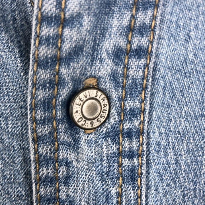 Levi's Red Tab Long Sleeve Denim Shirt, Men's Size L cotton blue type Vintage Second Hand