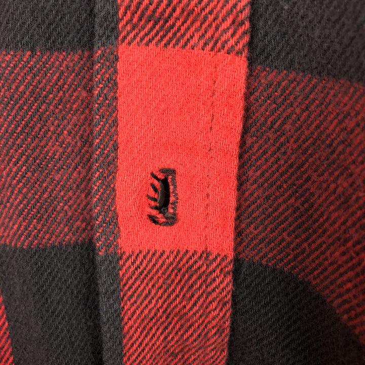 Melton Wintermaster Buffalo Check Long Sleeve Heavy Flannel Check Shirt, Made in USA, Men's XL Equivalent unclear red type Vintage Second Hand
