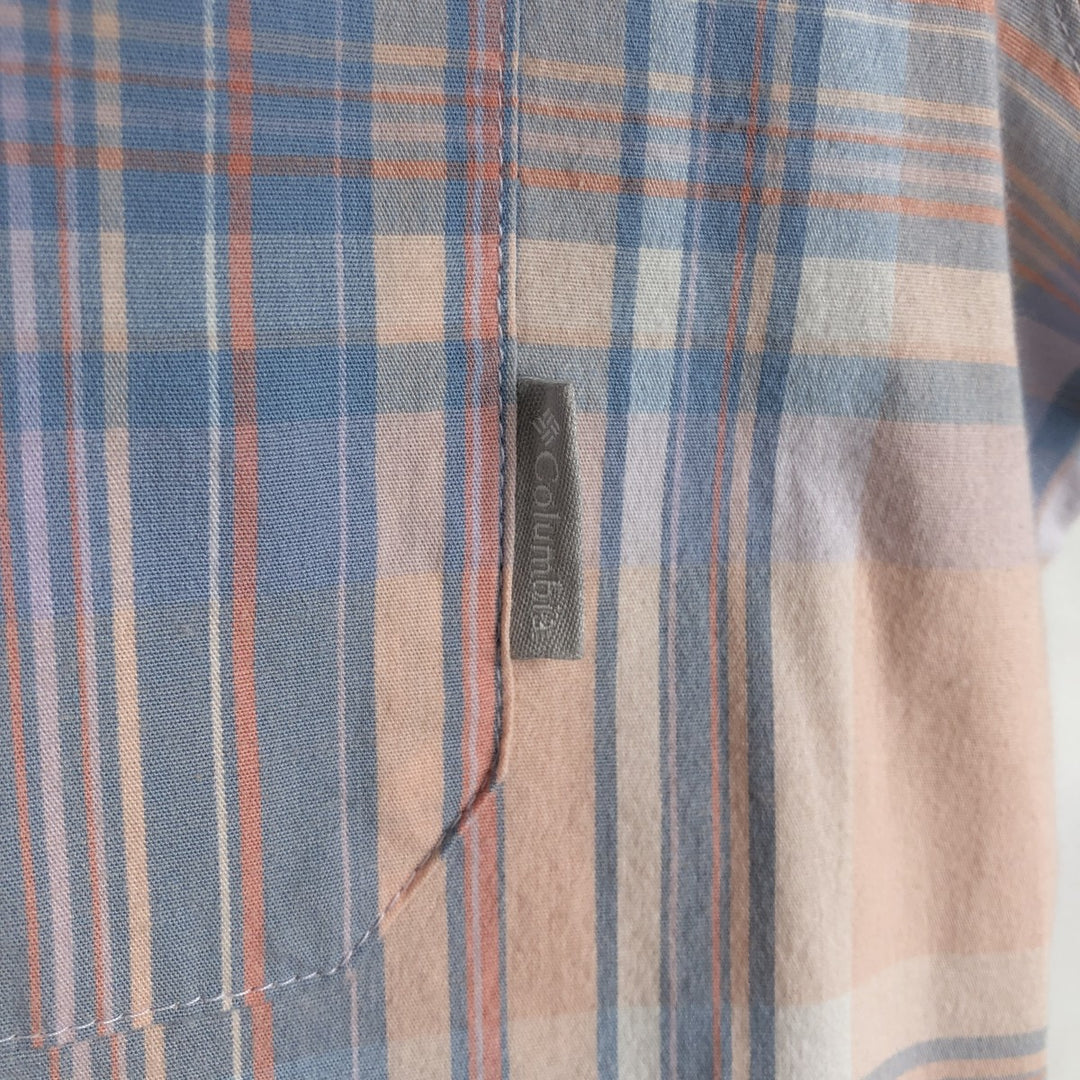 Columbia Regular Fit Check Pattern Short-Sleeve Button-Down Shirt (Men's Size L equivalent) cotton Blue type light blue Vintage Second Hand