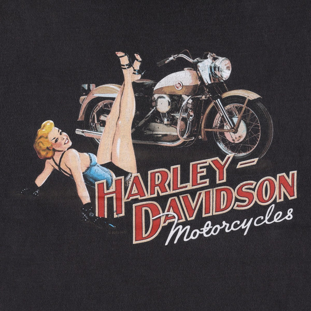 Hanes Harley-Davidson Motorcycle Pin-Up Girl Bike T-Shirt, Men's Size XL (approx.) cotton black type Vintage Second Hand
