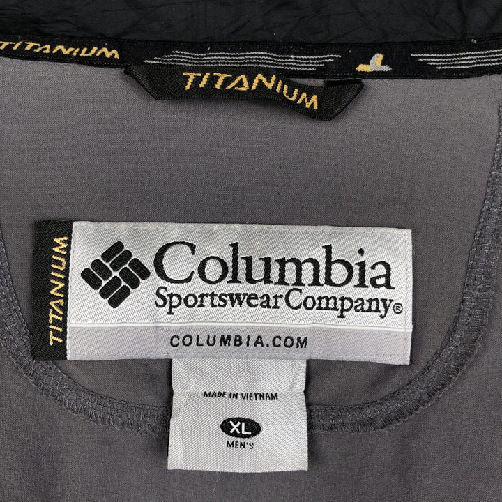 Columbia Titanium Softshell Jacket, Men's XL polyester black type Vintage Second Hand