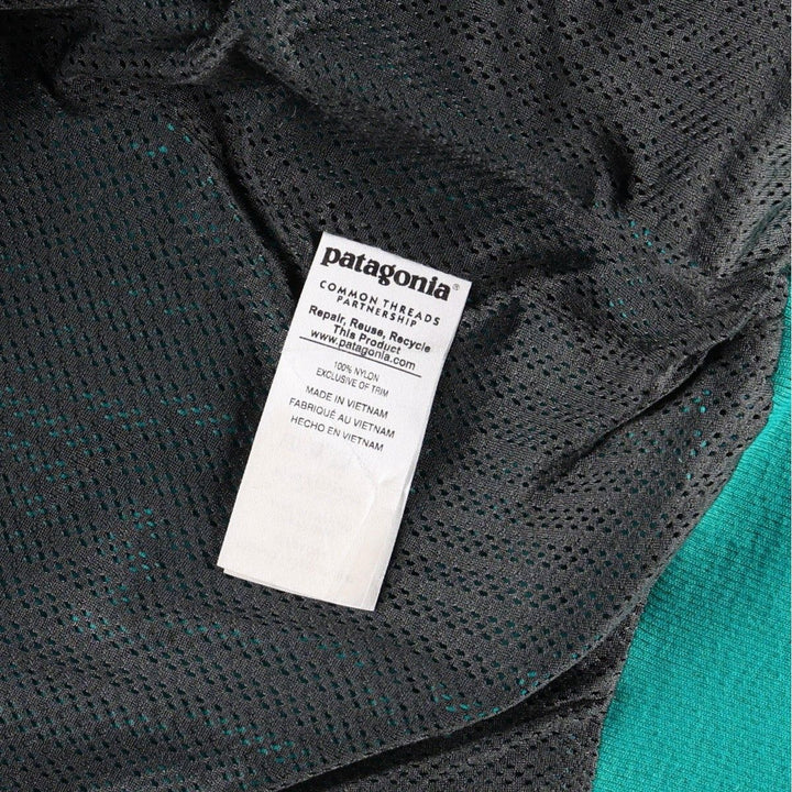 Patagonia 28150 Baggies Jacket Nylon Jacket Men's Size M Nylon Emerald green Vintage Second Hand