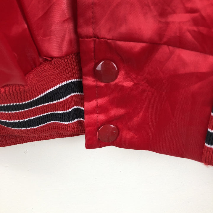 LOCKER LINE NBA CHICAGOBULLS Nylon Blouson, Made in USA, Men's XL equivalent, Vintage. Nylon red type Vintage Second Hand