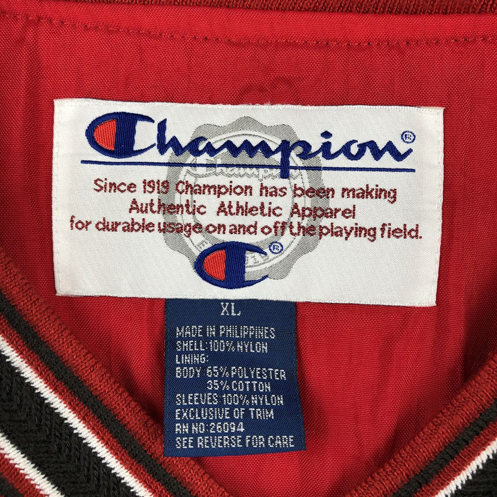 90'S Champion V-neck nylon pullover, men's size XL equivalent, vintage. Nylon black type Vintage Second Hand