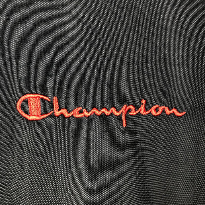 90'S Champion V-neck nylon pullover, men's size XL equivalent, vintage. Nylon black type Vintage Second Hand