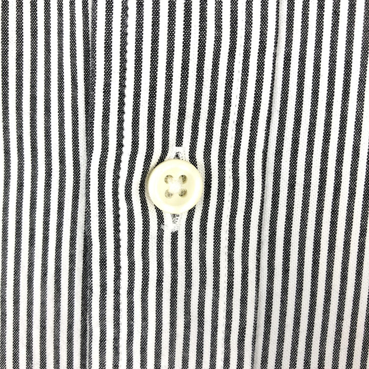 Ralph Lauren Classic Fit short sleeve button down striped shirt, men's size M cotton gray type Vintage Second Hand
