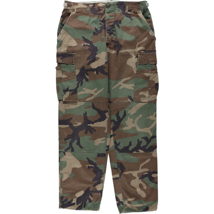1990'S US Military Issue Camouflage Pattern Woodland Camo Military Cargo Pants, Made in USA, Medium-Regular, Vintage, Men's W35 equivalent. Nylon Khaki type Vintage Second Hand