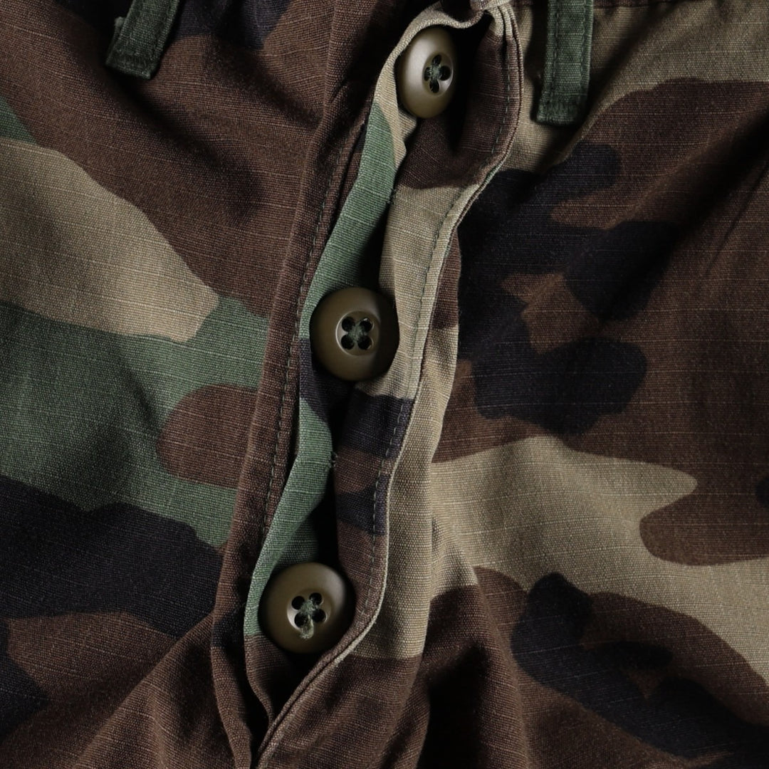 Genuine US military surplus camouflage pattern woodland camo ripstop military cargo pants, made in the USA, small-regular size (equivalent to men's W30). Nylon Khaki type Vintage Second Hand