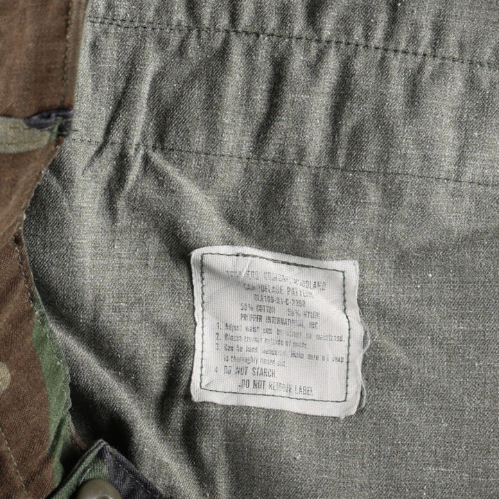 1980'S US Military Issue Camouflage Pattern Woodland Camo Military Cargo Pants, Made in USA, Medium-Regular Size (Men's W34 equivalent), Vintage cotton Khaki type Vintage Second Hand